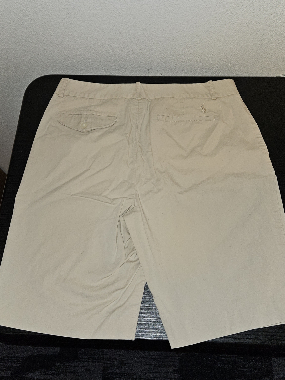 Ralph Lauren Golf Women's Beige Athletic Shorts - Picture 2 of 10